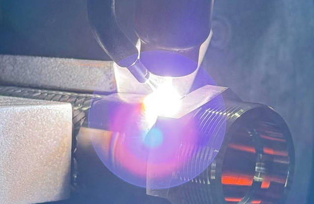 Welding process on metal pipeline component
